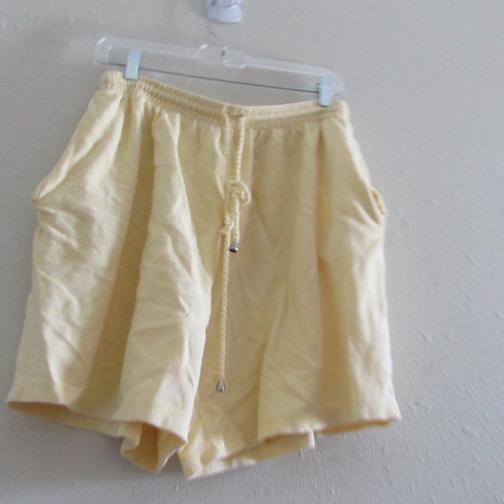 Liz Claiborne - Liz & Co Corduroy Short  Size L